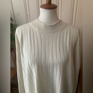 BANANA REPUBLIC RIBBED OVERSIZED LUX SWEATER CREAM XL - XXL